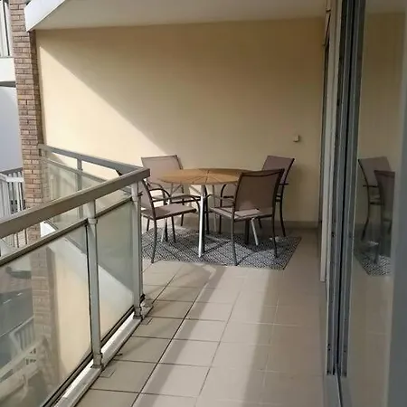 Le Toutapieds Apartment